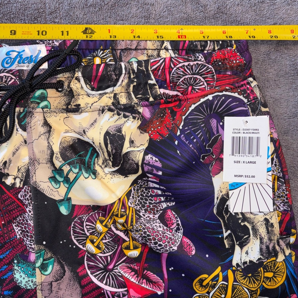 NEW Fresh Prints of Bel-Air Men's Shorts XL Black Multi Skull Mushroom Graphic - Picture 5 of 7
